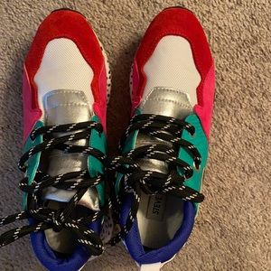 Steve Madden worn 1x to a concert cheetah print & nice color theme.